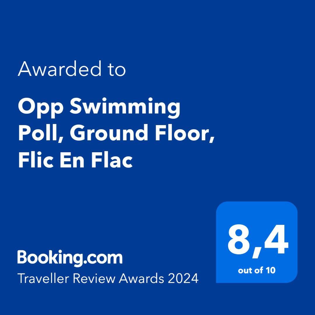 Opp Swimming Poll, Ground Floor, Flic-en-Flacq 外观 照片